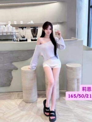 地區:台中南屯區長腿正妹<hr> 妹名:莉恩<hr>  <span>上架時間: 2025/10/27<span>
